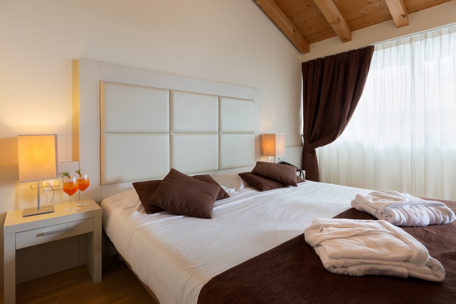 camere-suite-hotel-principe-di-lazise-6